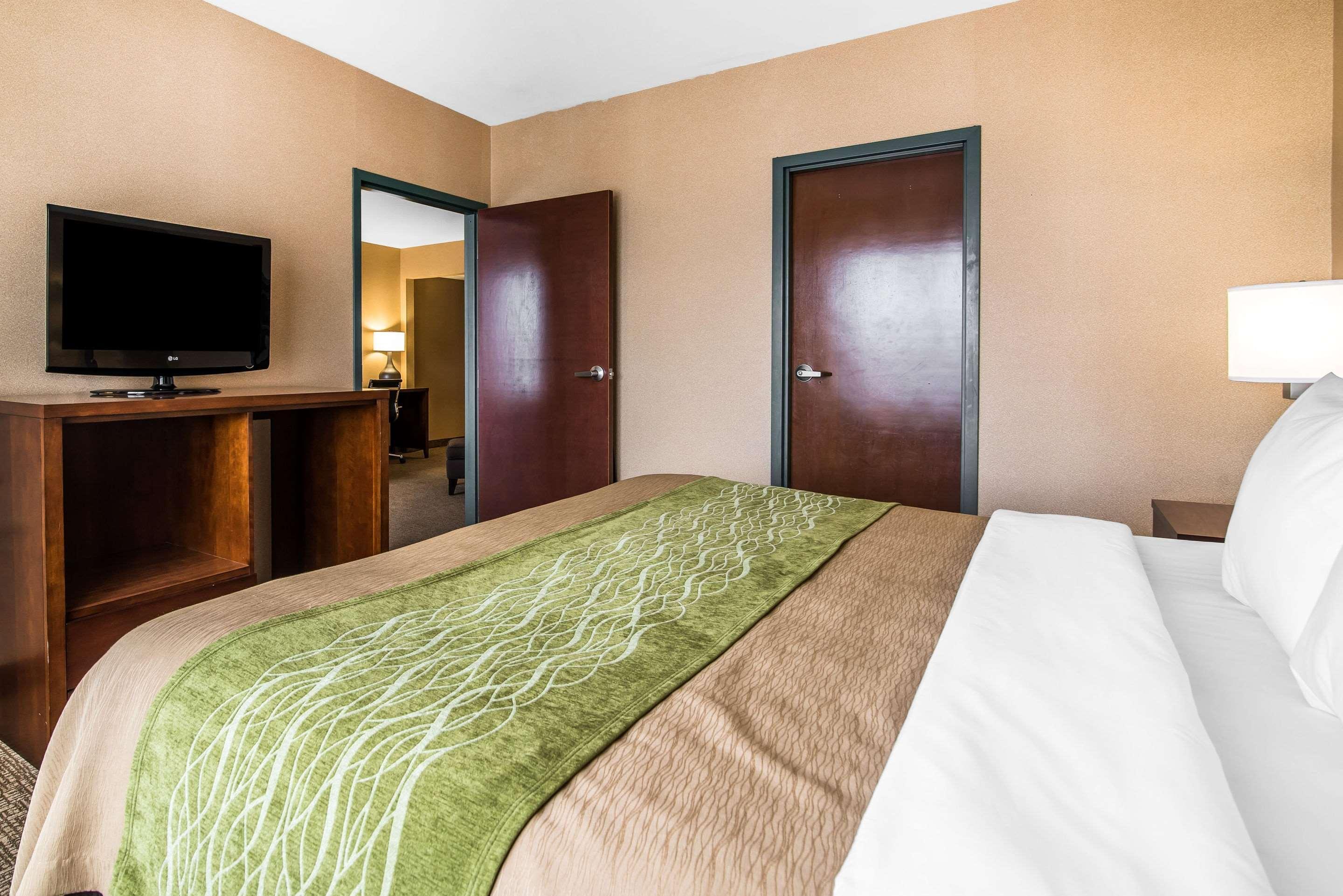 Quality Inn & Suites Towanda Exterior foto